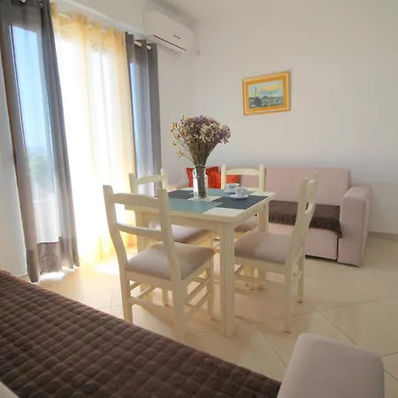 Garden Eva Apartamento *