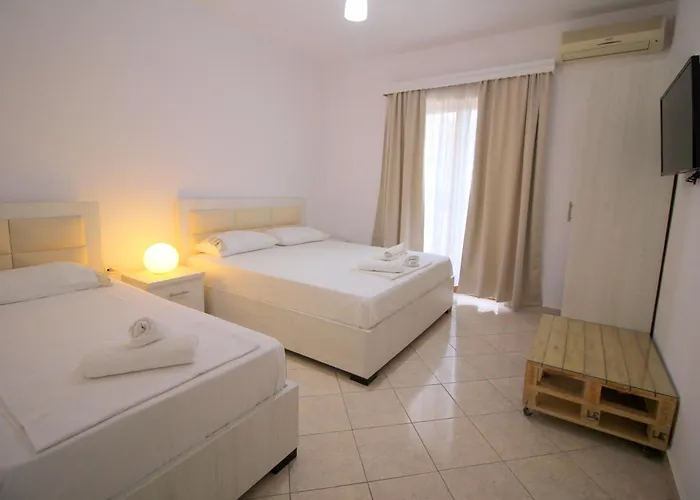 Apartament Garden Eva Saranda