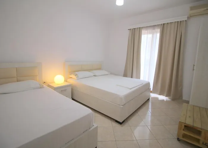 Apartament Garden Eva Saranda